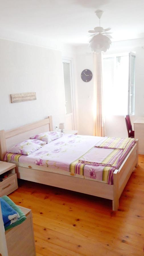 Pospolita Guest House Kutaisi Dış mekan fotoğraf